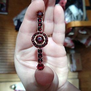 Bohemian Garnet color glass rhinestone red brooch pin vintage